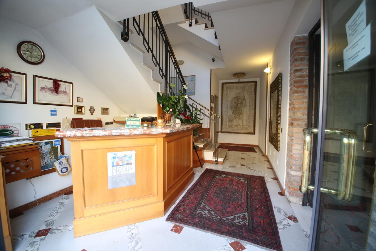 Hotel Paris Castel Goffredo 外观 照片